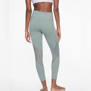 ATHLETA ECLIPSE 7/8 TIGHT LEGGING HIGH RISE MESH in Lead Green